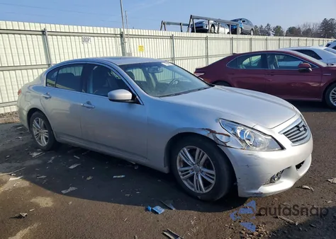 2013 Infiniti G37 z USA, uszkodzony, nr VIN JN1CV6AR4DM755829